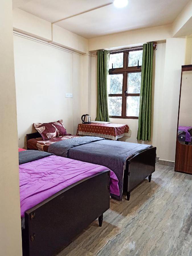 Khriang Khongwir Homestay Шиллонг Екстер'єр фото