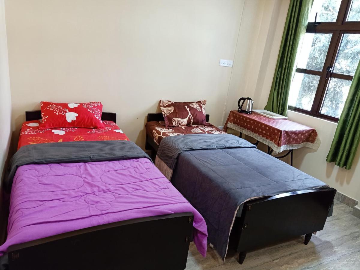 Khriang Khongwir Homestay Шиллонг Екстер'єр фото